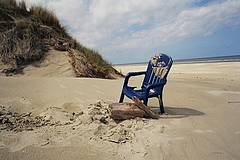 Stuhl am Strand der Nordseeinsel